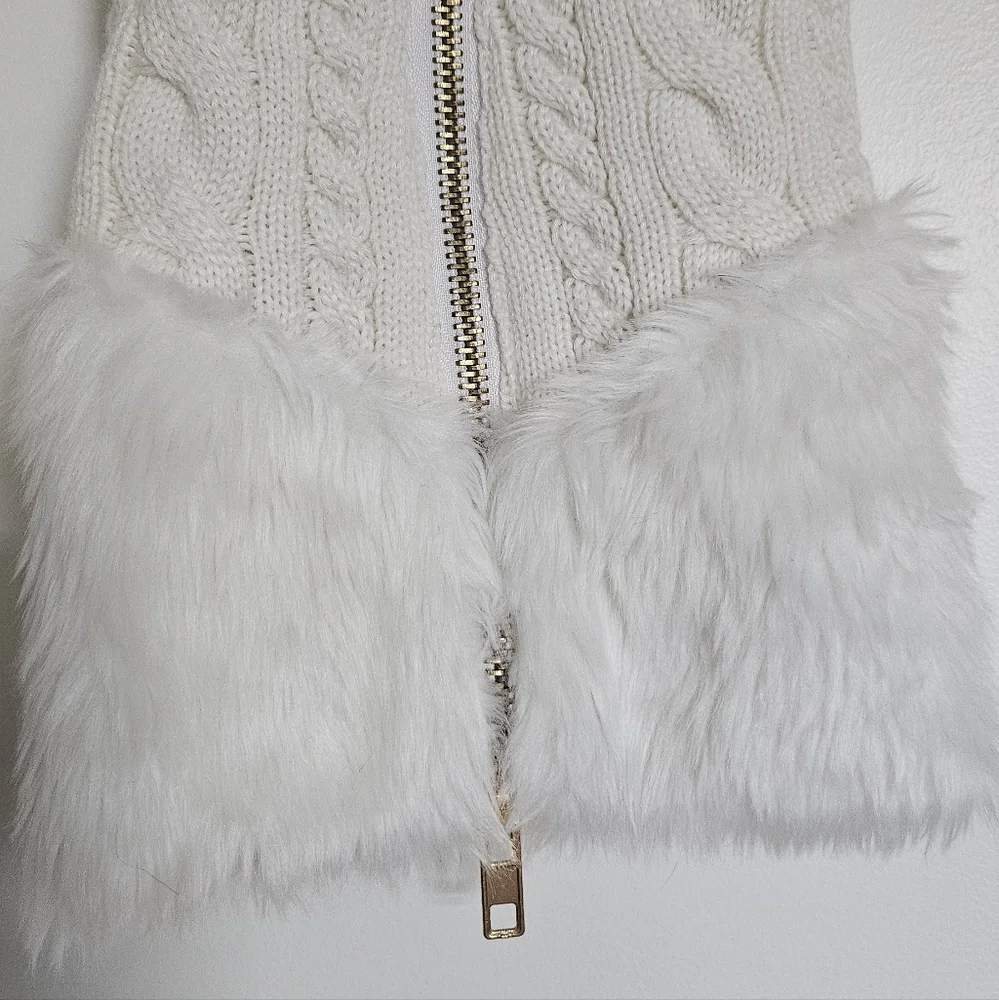 Faux Fur Cable Knit Leg Warmers - White